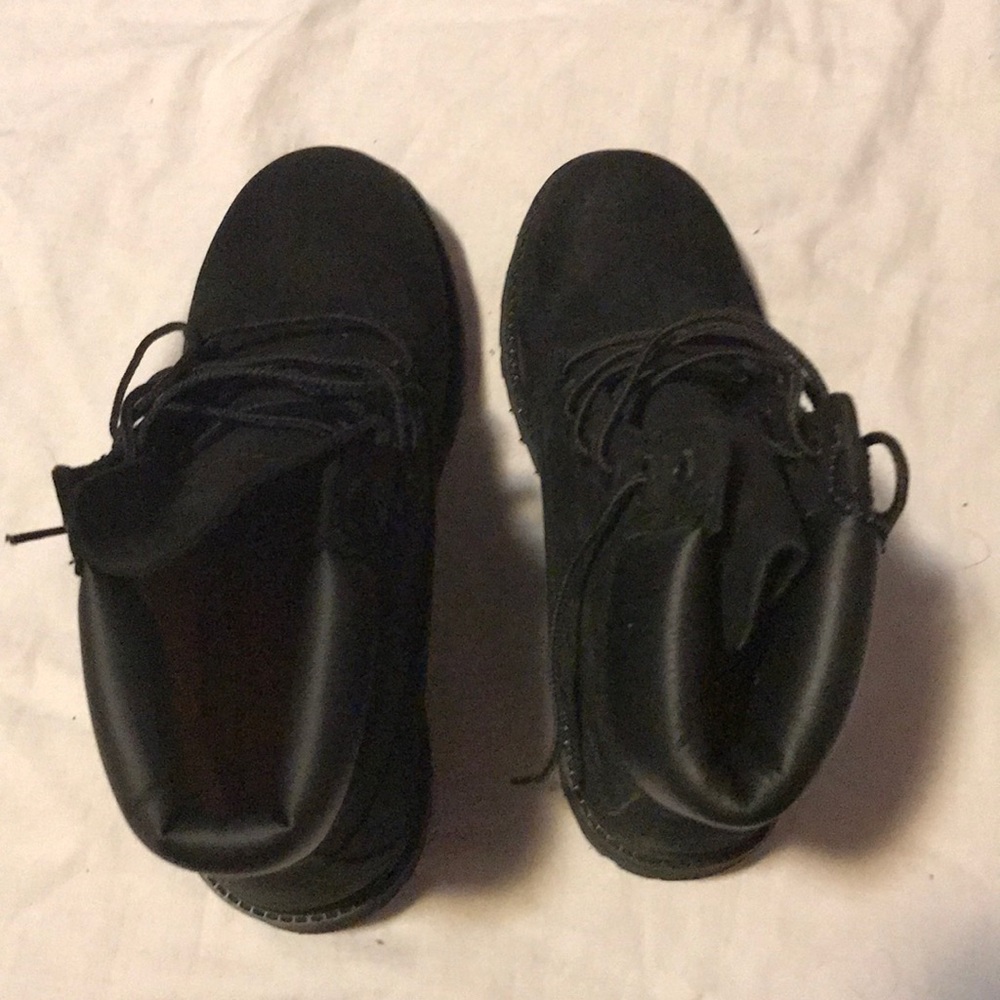 Black Timberlands
